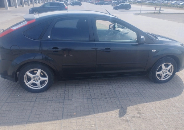 Ford Focus cena 11000 przebieg: 305805, rok produkcji 2006 z Puławy małe 79